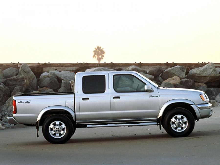  Nissan Frontier Crew Cab 2000 года  (фото 3 из 5)
